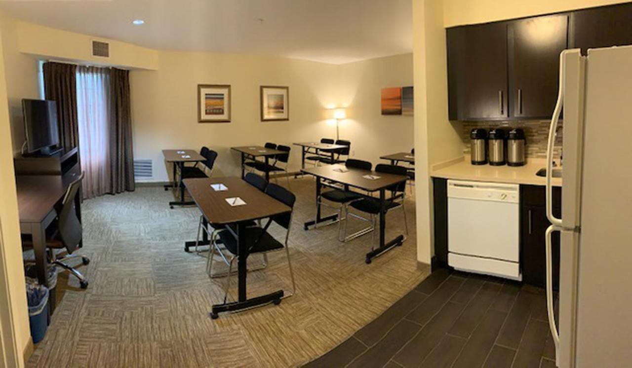 Staybridge By Ihg 3* Glenview