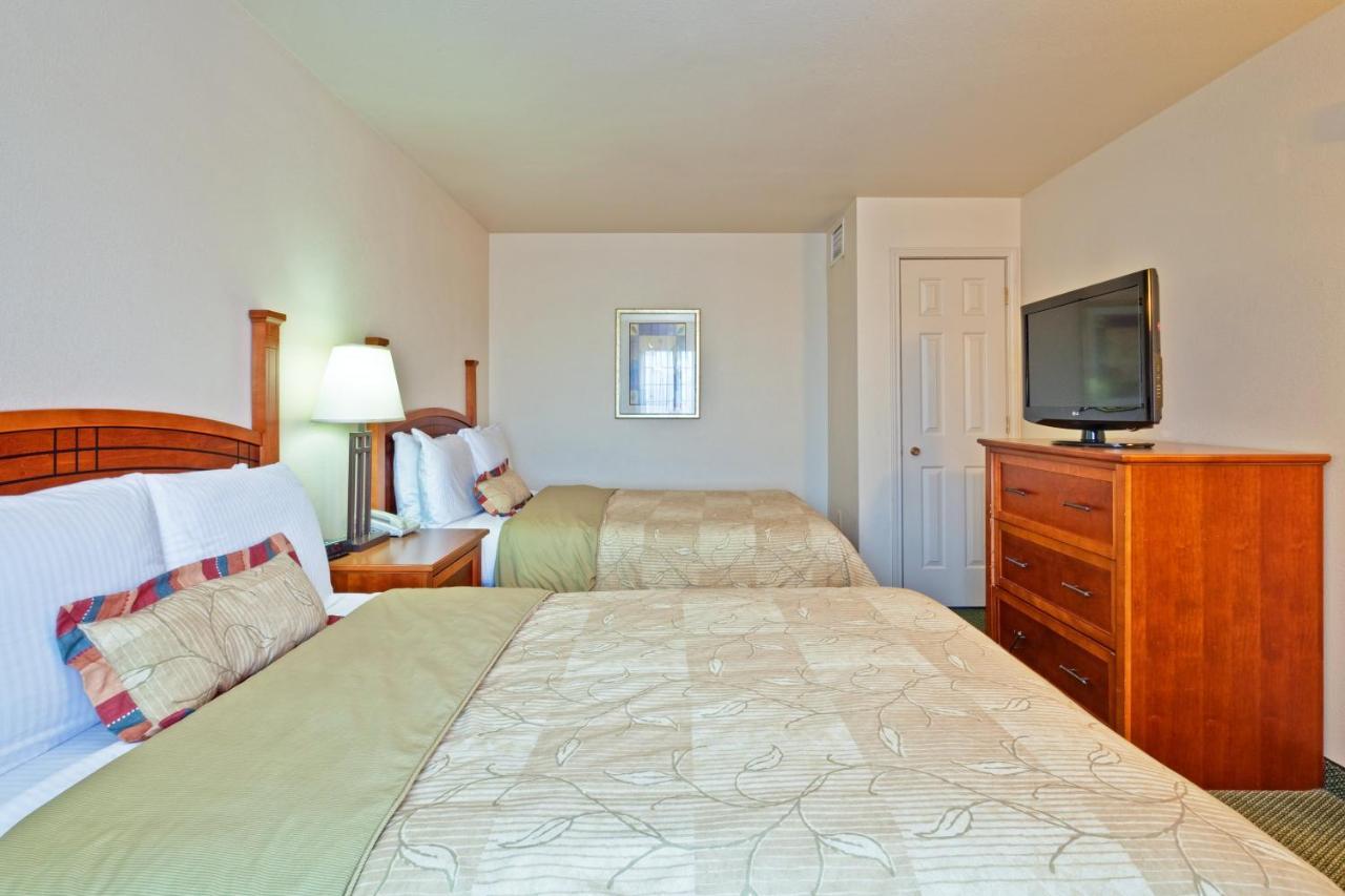 Staybridge By Ihg Glenview
