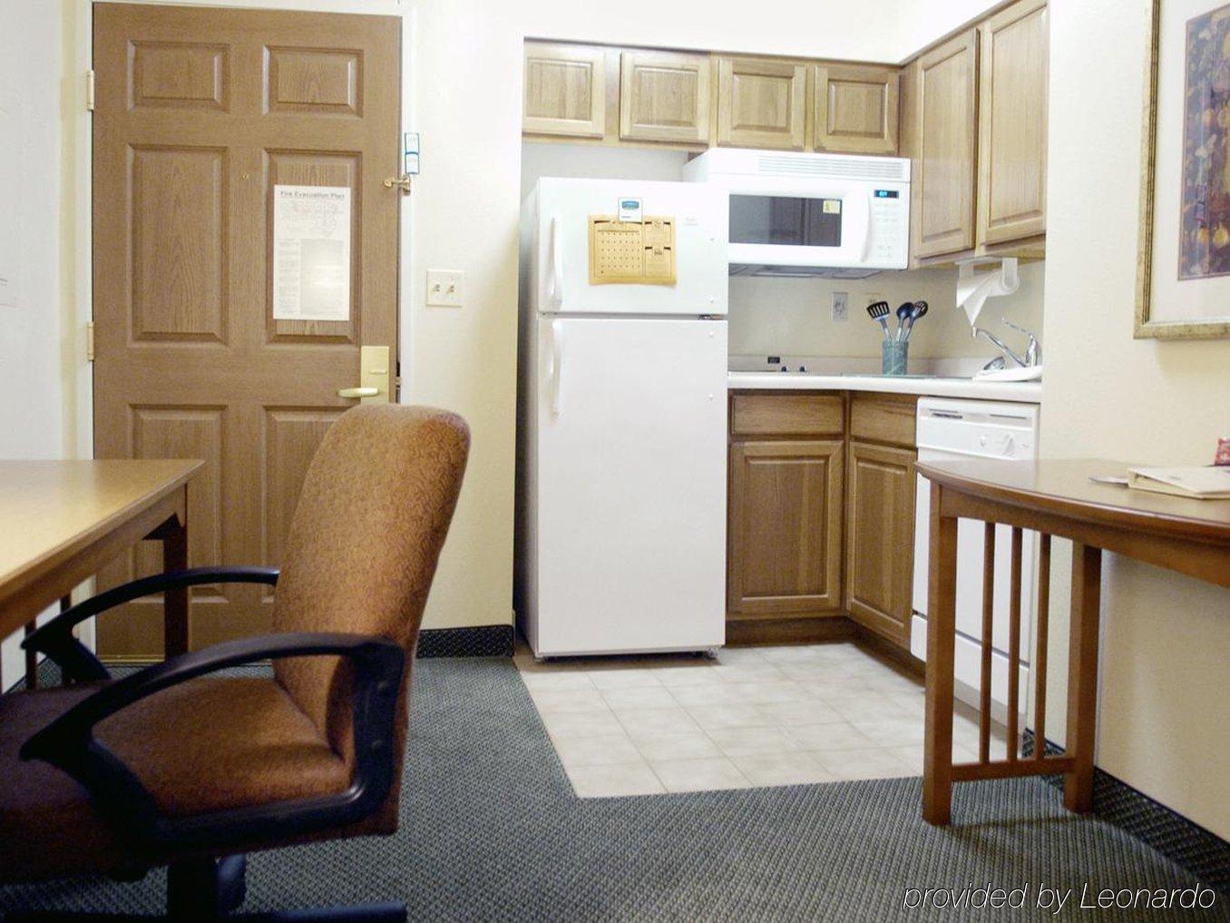 Staybridge By Ihg Glenview