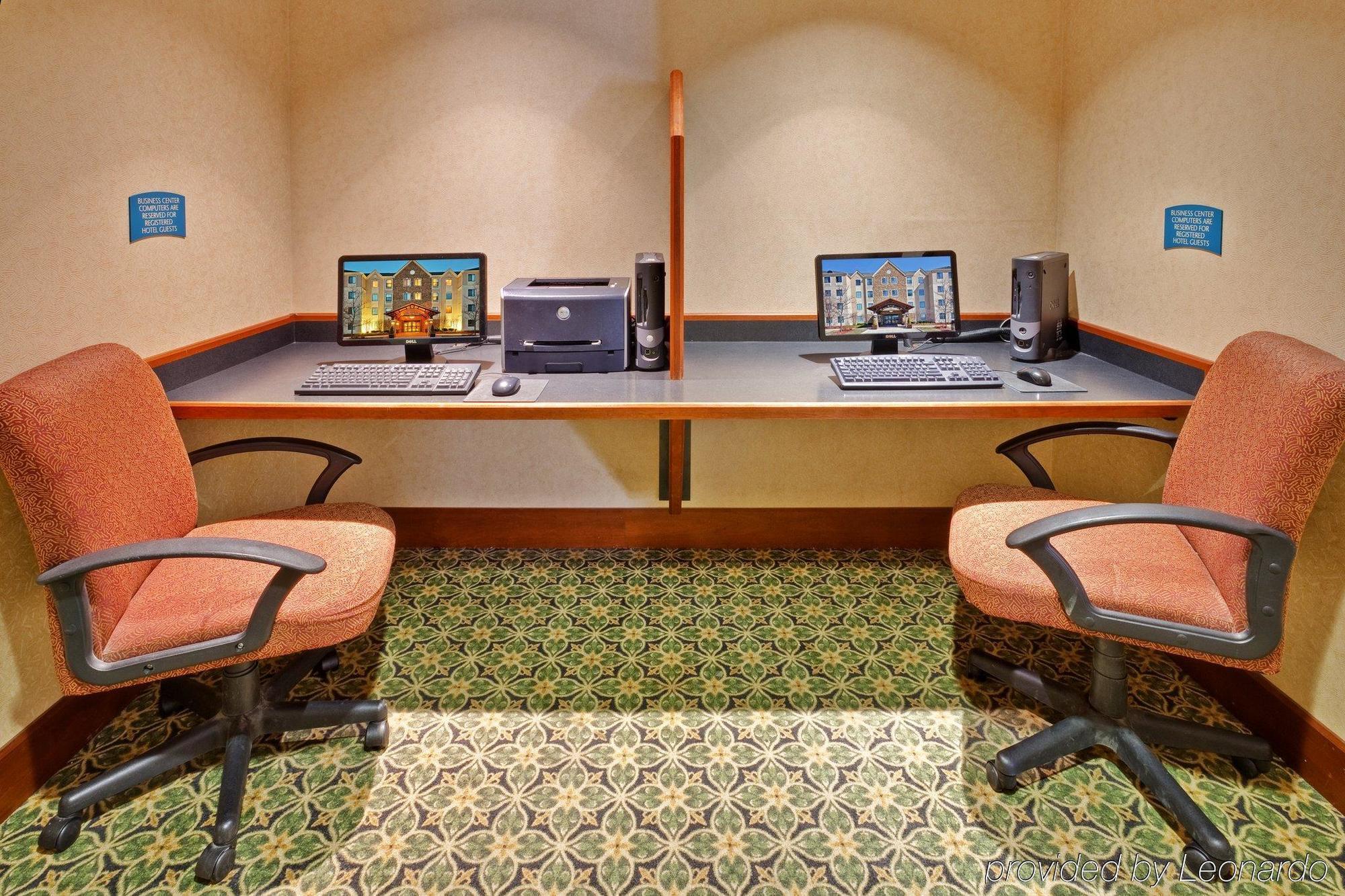 Staybridge By Ihg Hotel 3*