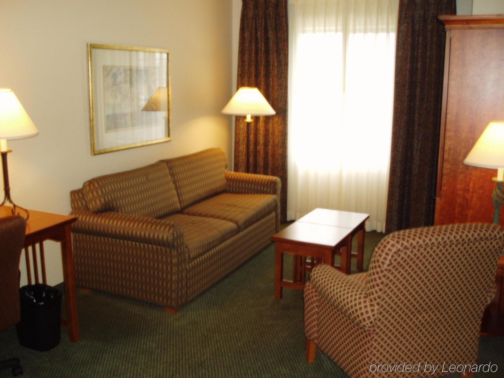 Staybridge By Ihg Hotel Glenview