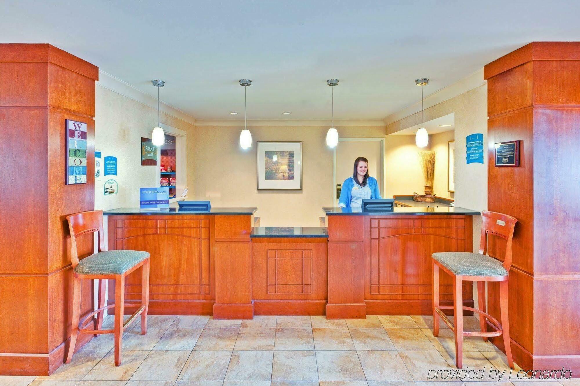 Staybridge By Ihg Hotel