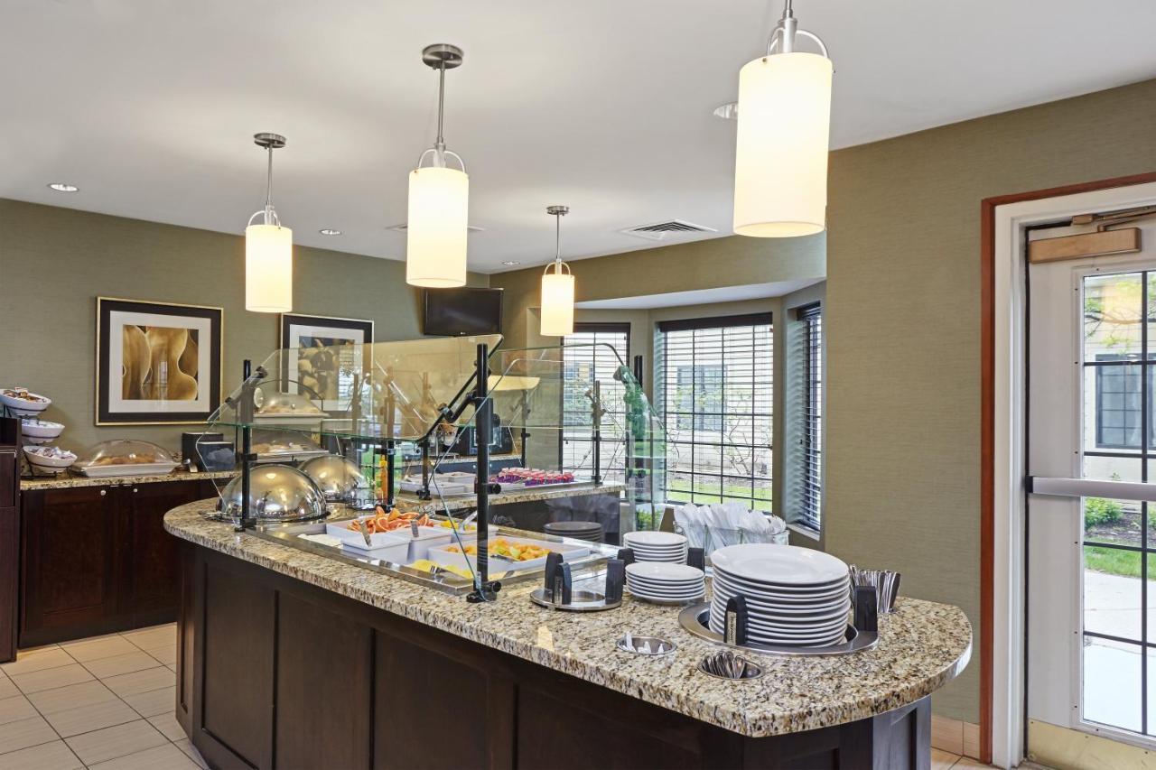 Hotel Staybridge By Ihg 3*